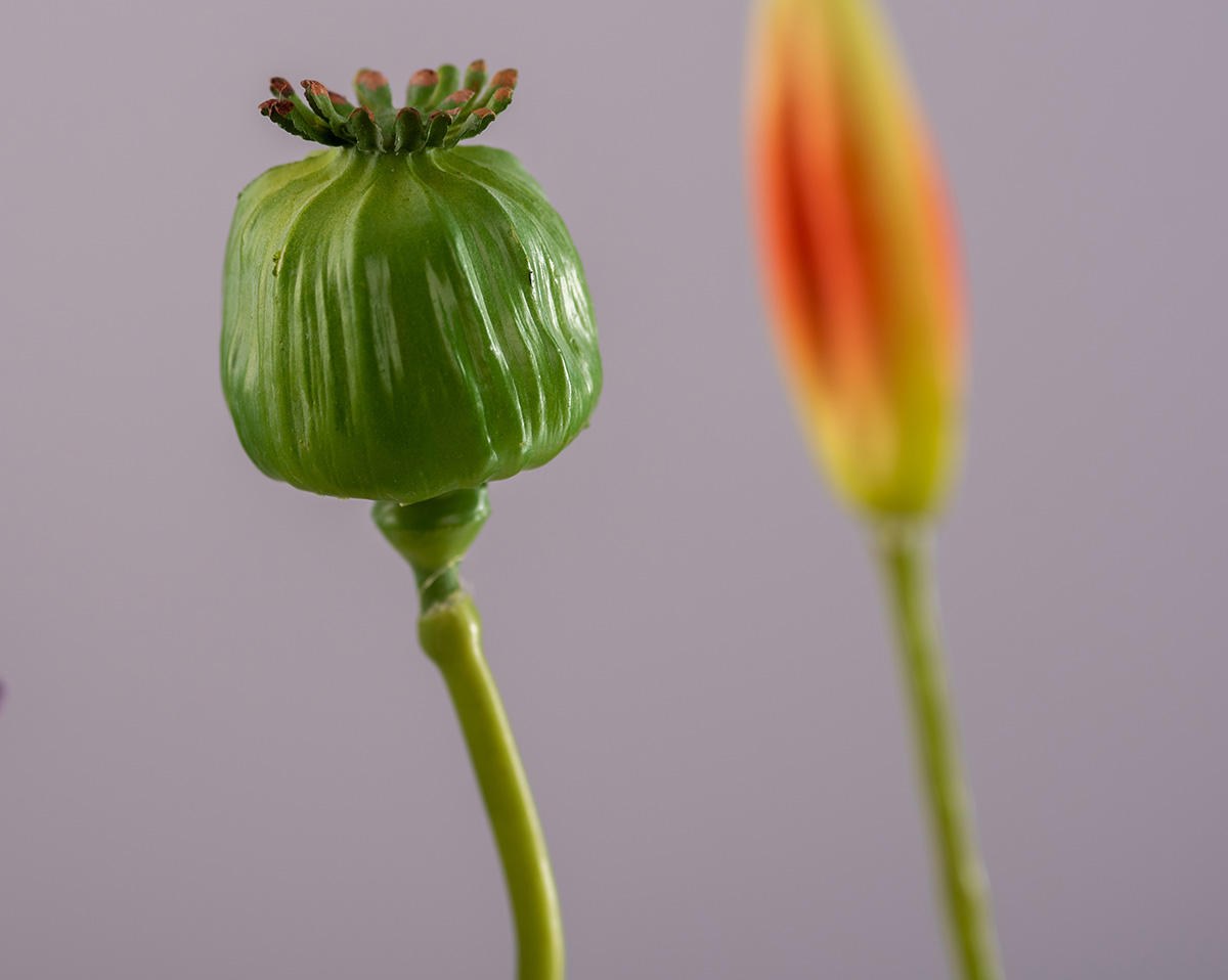 RELAXED LOVE | Kunstblumengesteck mit orangenen Kunstblüten 