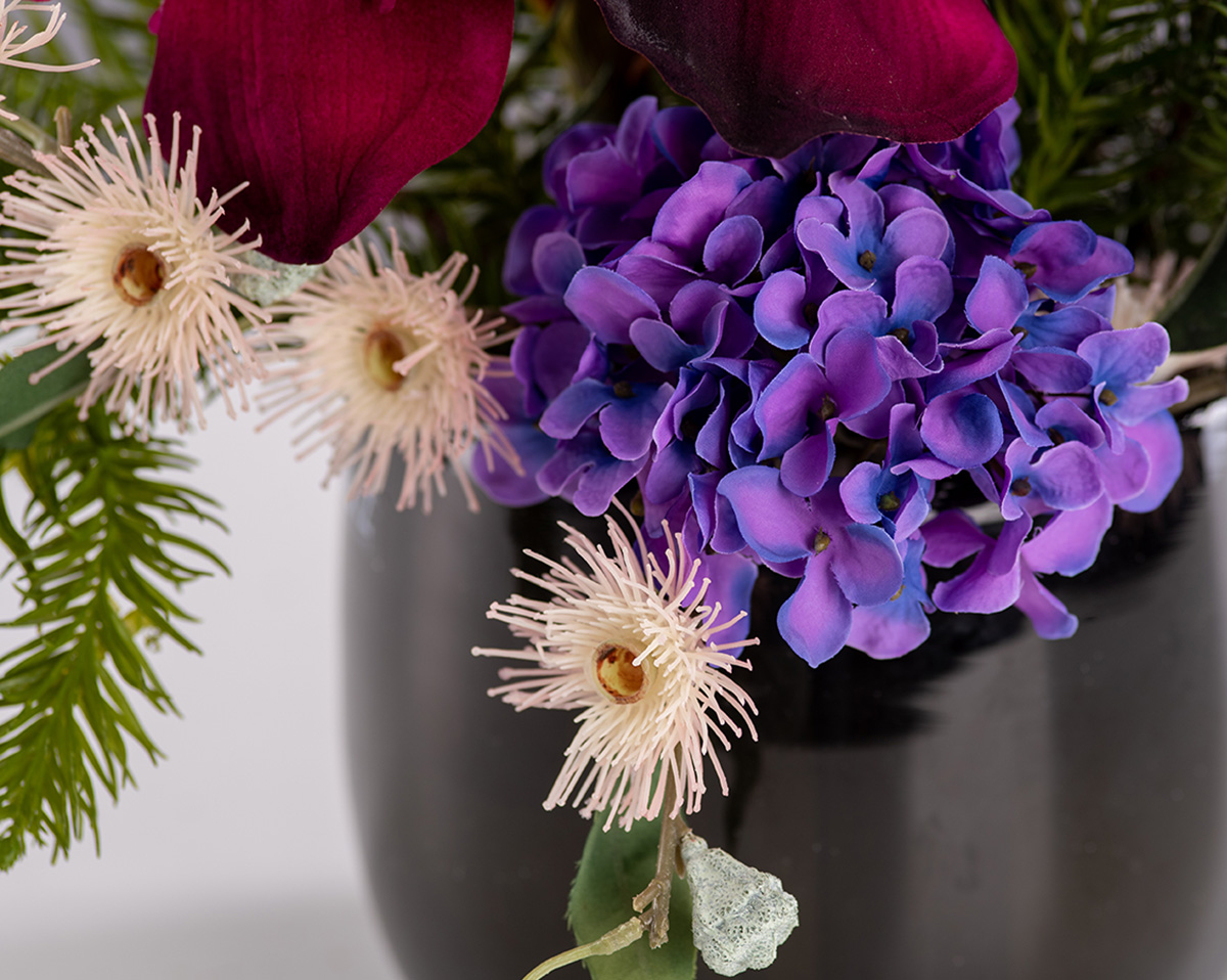 FUNKY WINTER | Gesteck mit künstlicher Amaryllis