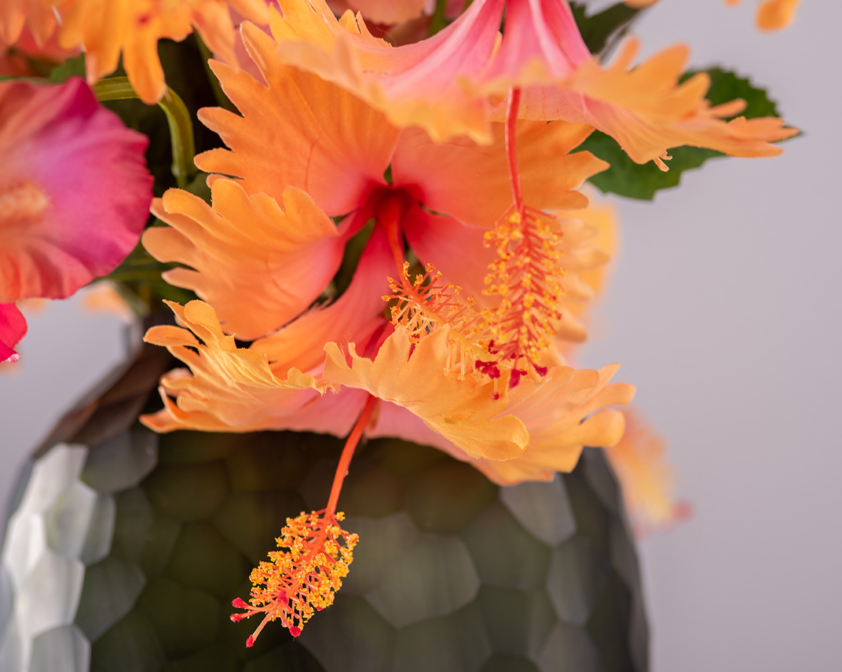 INDIAN FEELING | Gesteck aus orangenen Kunstblumen