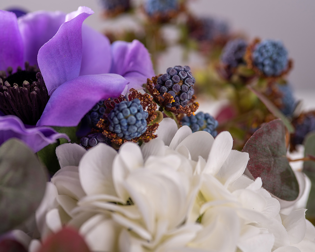 MOONSHINE | Kunstblumengesteck mit künstlichen Brombeeren und Hortensien 