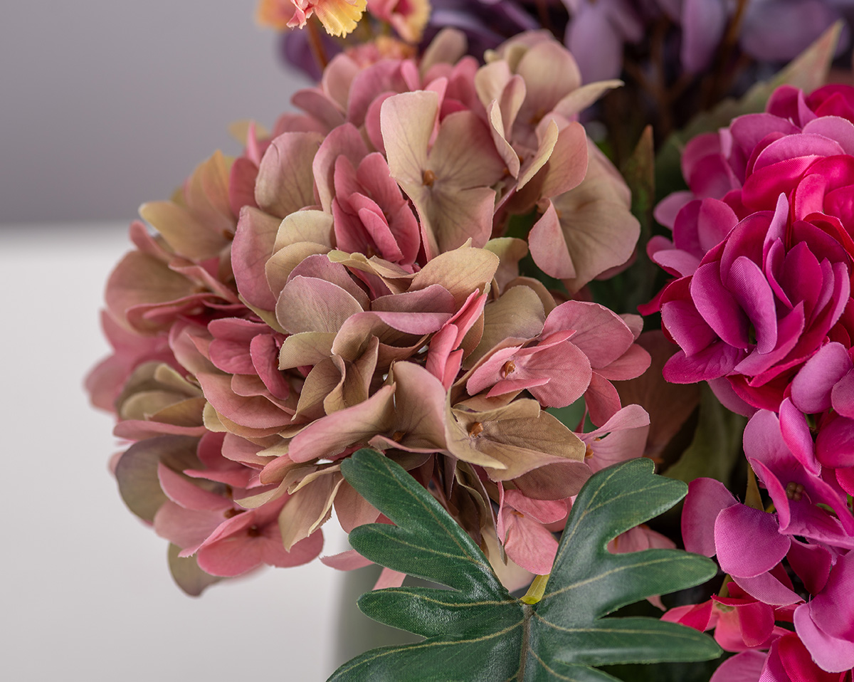 MRS. LOVELINESS | Hochwertiges Kunstblumengesteck 